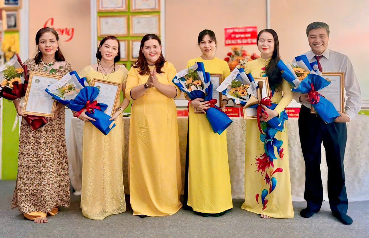 Đội Ngũ Giáo Viên & Sự Kiện — Trung tâm Anh Thy