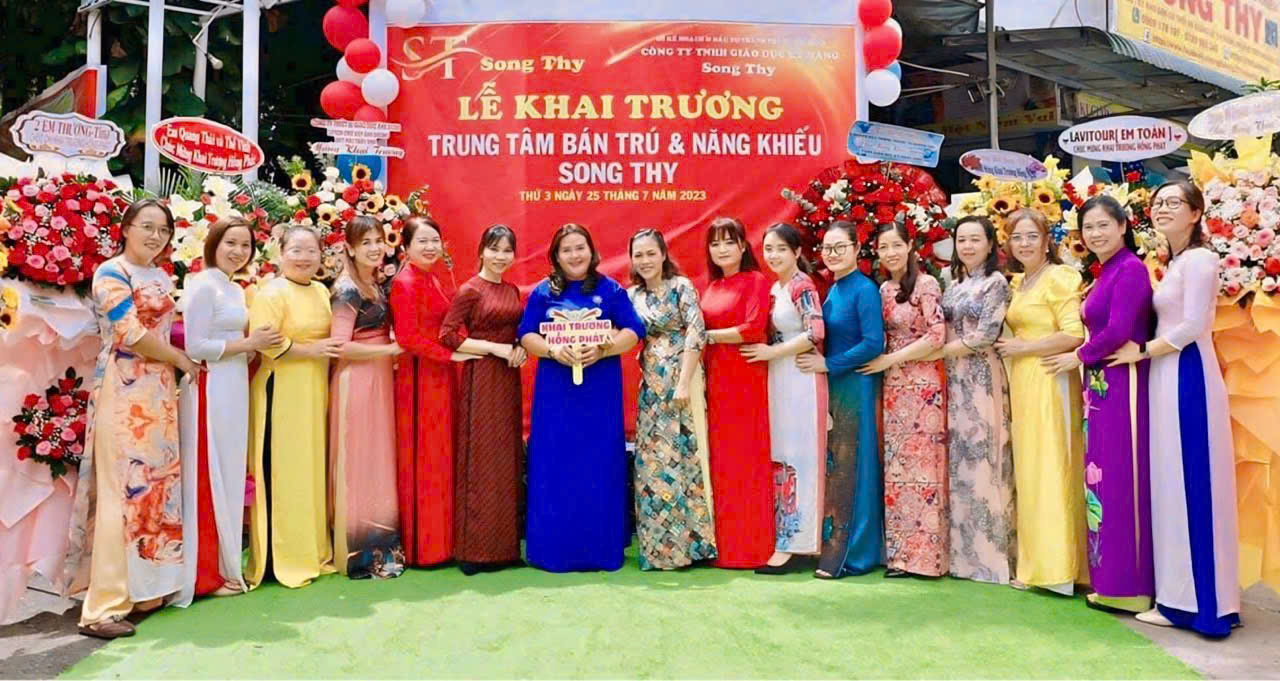 Đội Ngũ Giáo Viên & Sự Kiện — Trung tâm Anh Thy